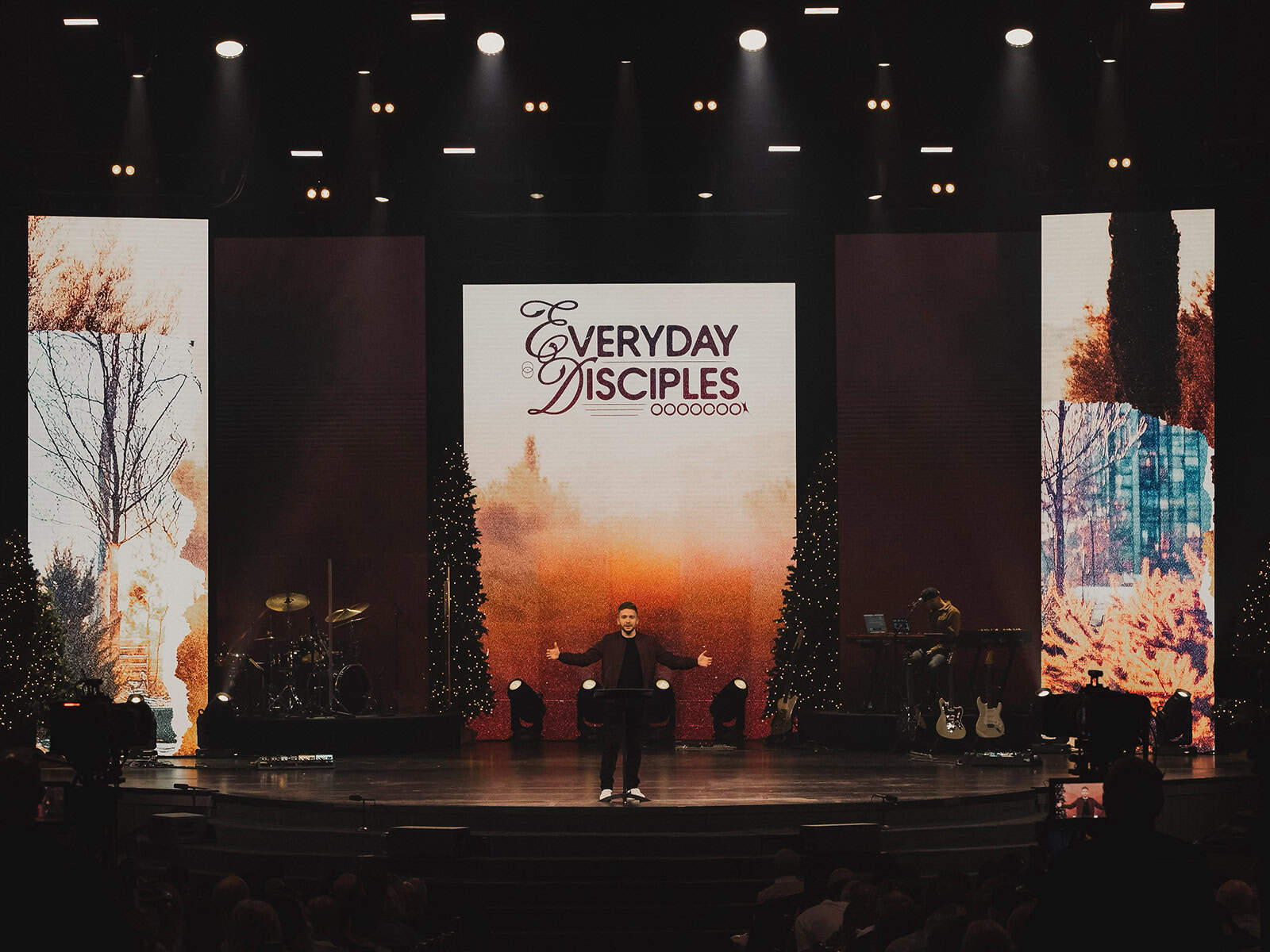 Sermon Series Art Direction - everyday disciples