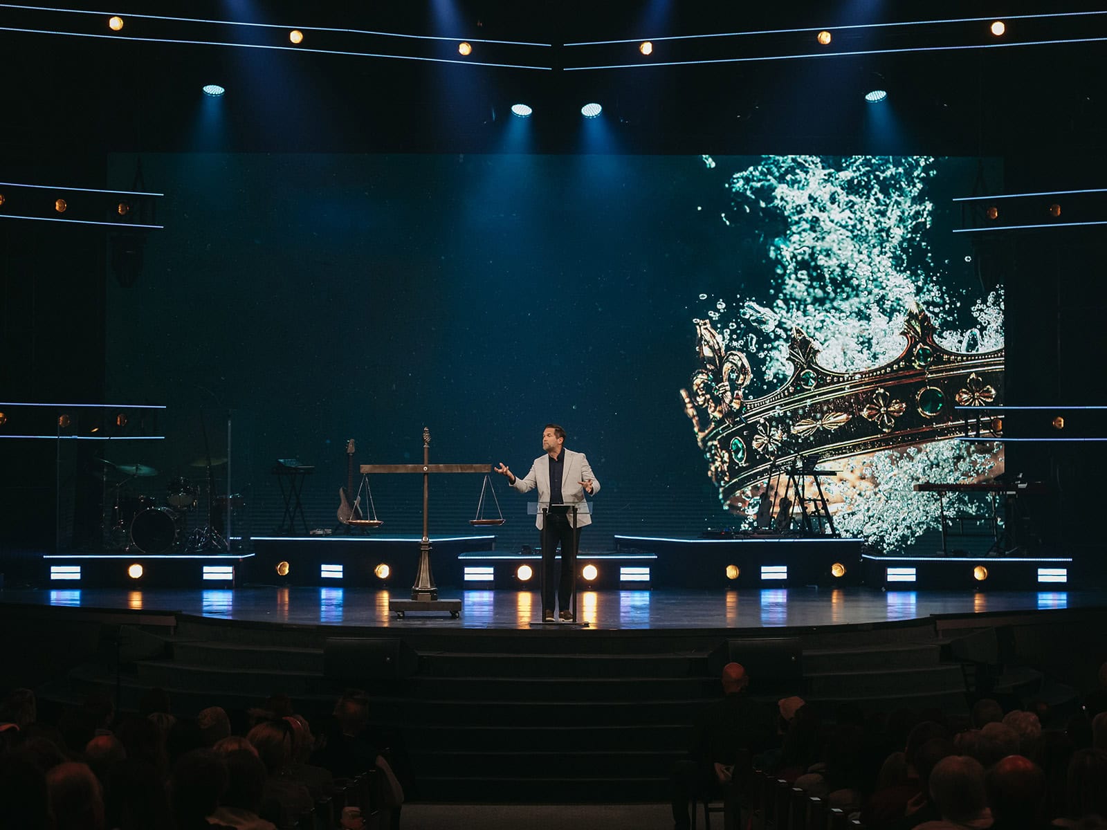 Set Design & Stage Design - easter24