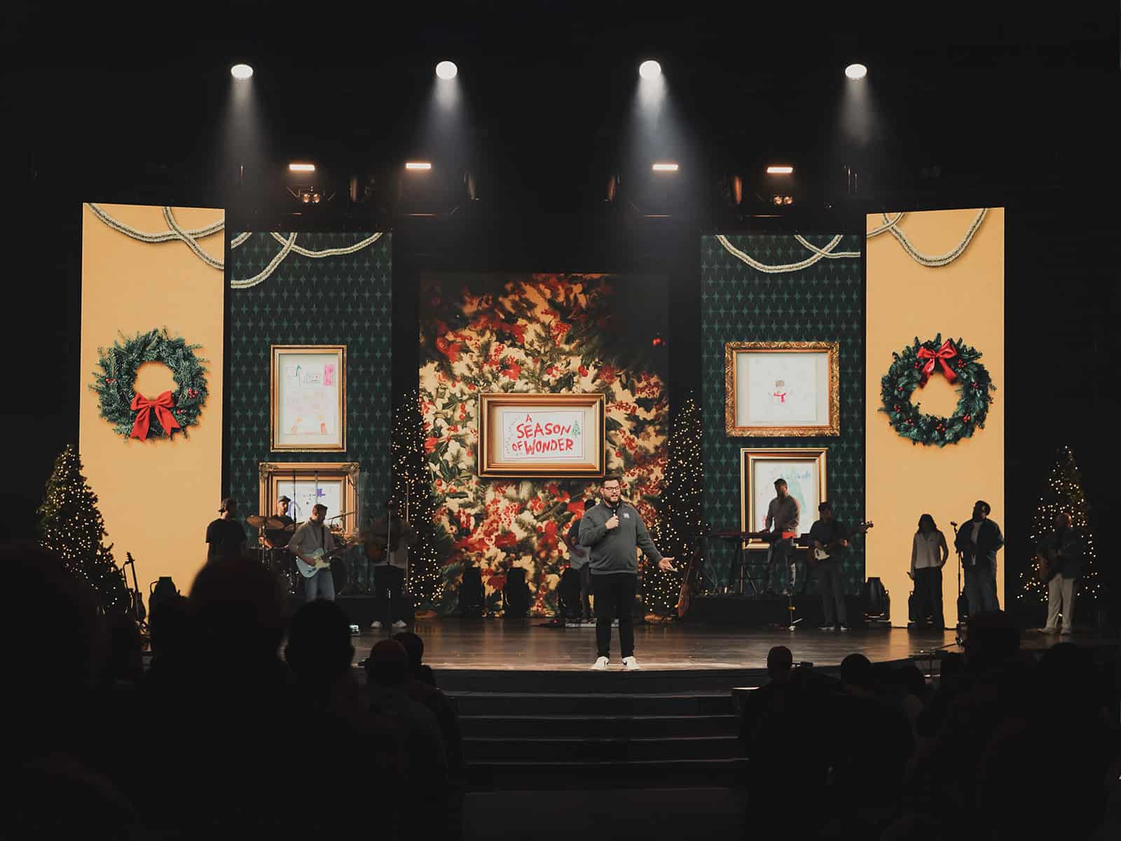 Set Design & Stage Design - season of wonder